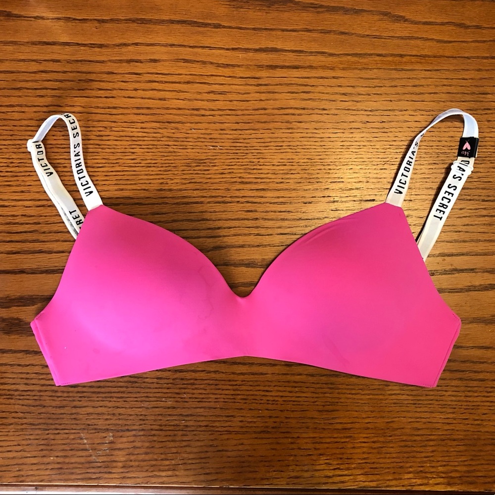 Victoria Secret t shirt wireless bra